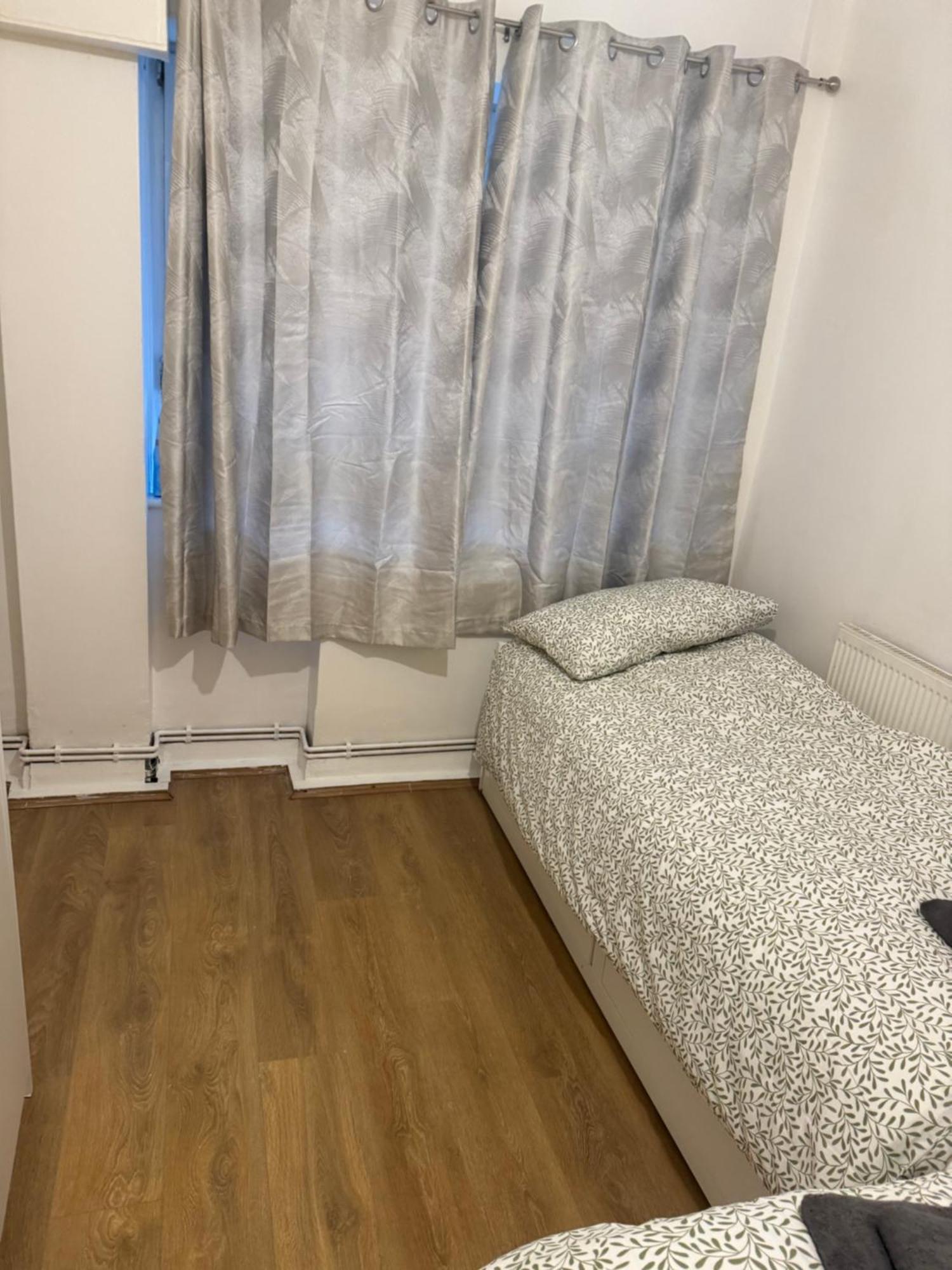 One Bedroom Apartment In Tower Bridge Road London Eksteriør billede